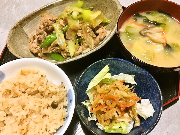 豚肉のすき煮ときのこご飯