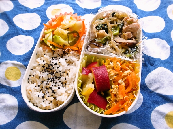 鶏肉と小松菜のねぎだれ蒸し弁当