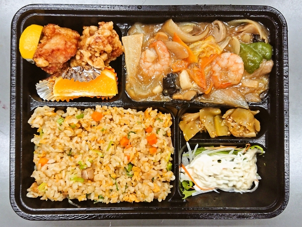 福華＠福知山の八宝菜弁当（ご飯を炒飯にチェンジ）