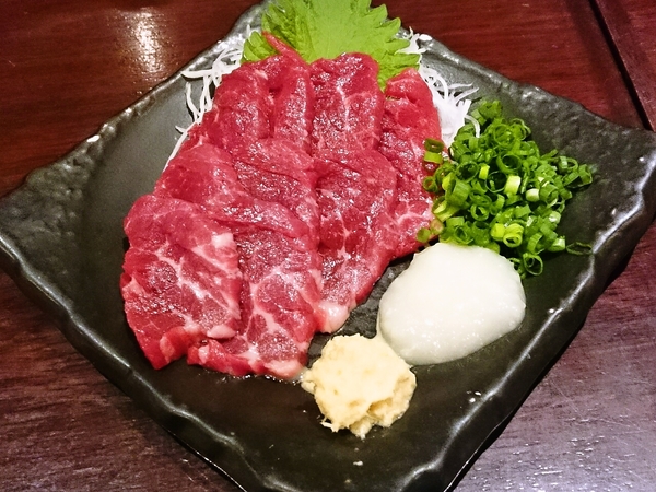 馬刺し