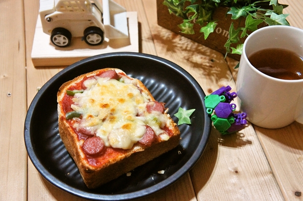 ピザトースト