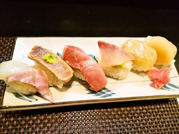 肉厚握り