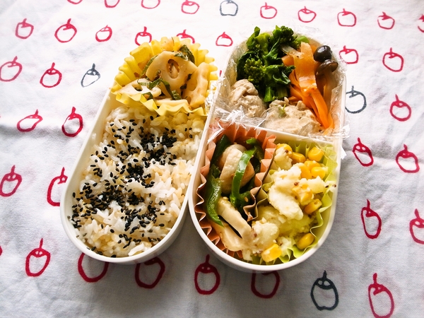 菜の花とつくねの煮もの弁当