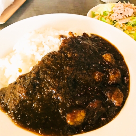 サイコロステーキ　カレー（レストランいなつき　東京都立川市）