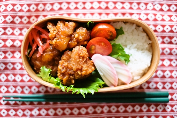 唐揚げ弁当
