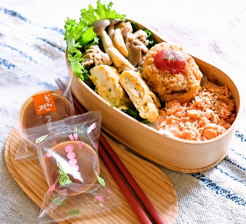 弁当とおやつ