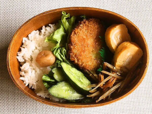 メンチカツ弁当