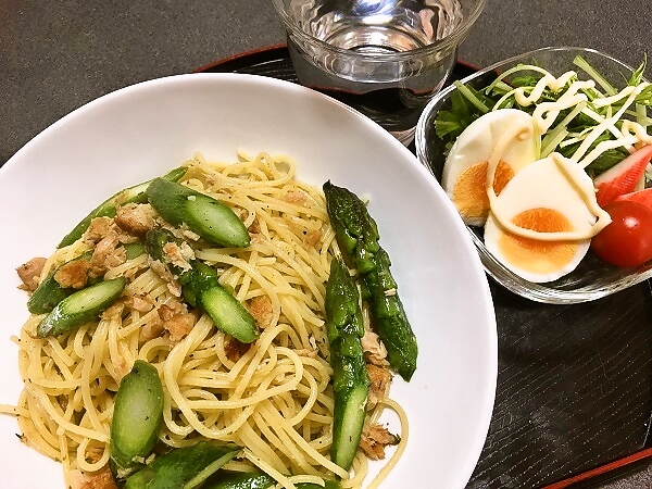 アスパラとツナのパスタ