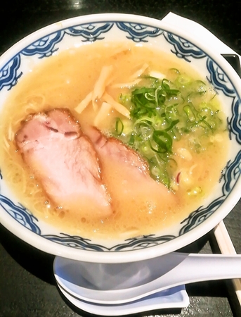 丸ビルの「赤のれん」