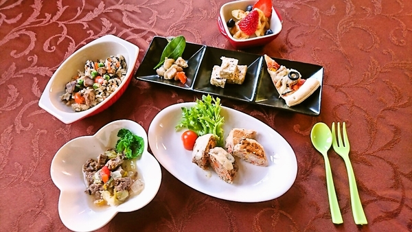 伊豆高原アンティークホテル　石の家　オーダーメイドワンちゃんご飯