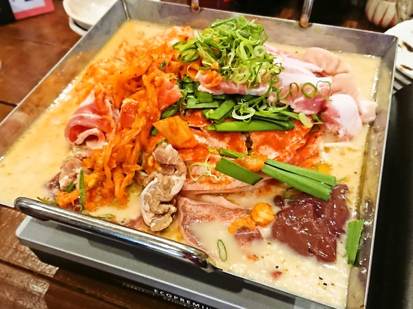 しみず屋＠福知山市の名物「炊きとん」（２人前）