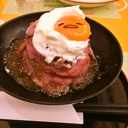 ぐでたまローストビーフ丼