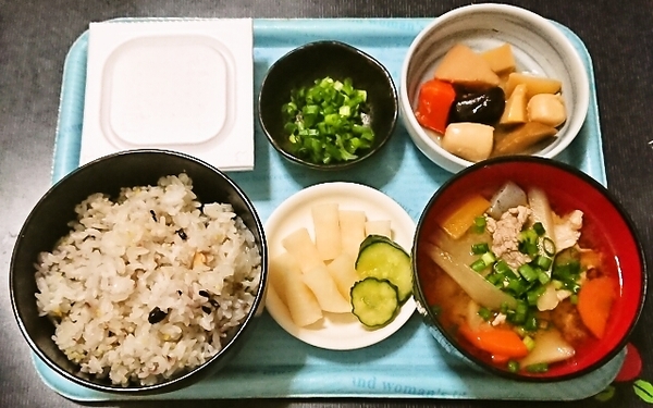 朝ごはん(豚汁)