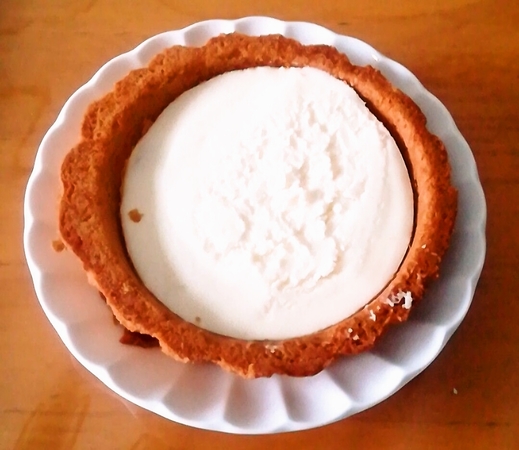 アコレで買ったチーズケーキ（チーズタルト）