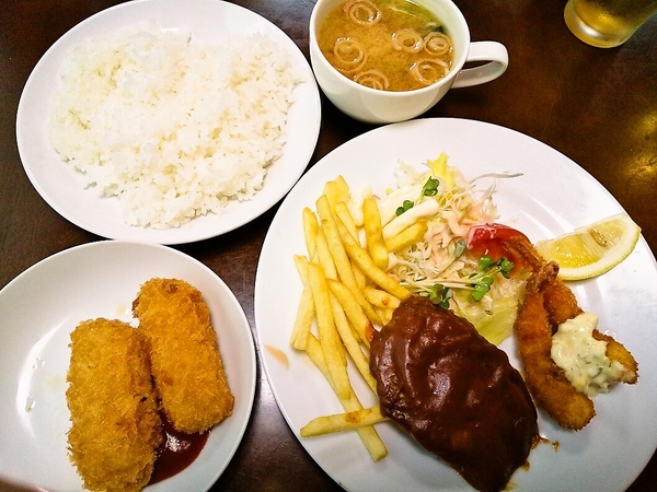ハンバーグ＆エビフライセット