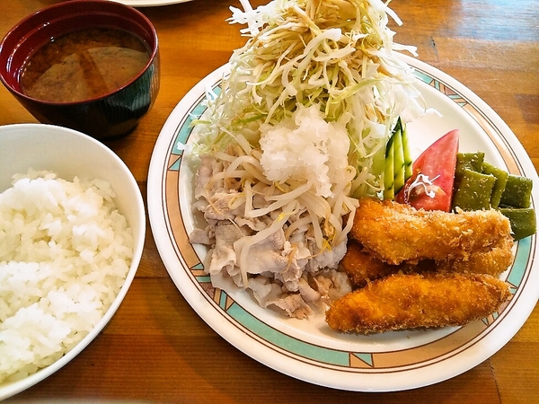 名古屋の喫茶店ランチ