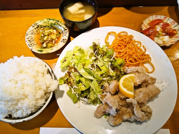 唐揚げランチ