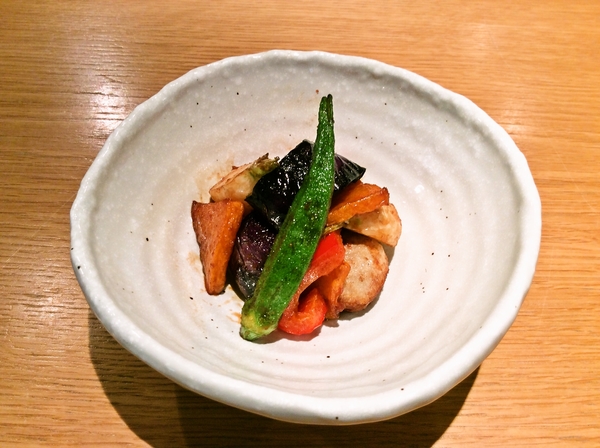 揚げ野菜のにんにく醤油掛け