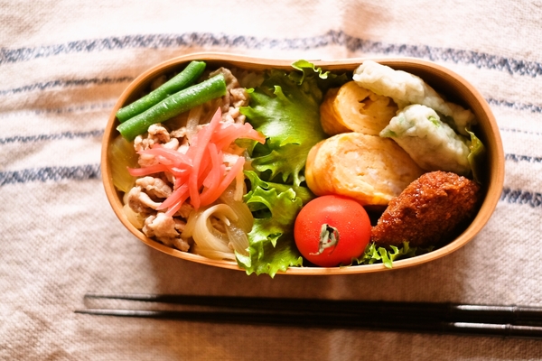 豚丼弁当