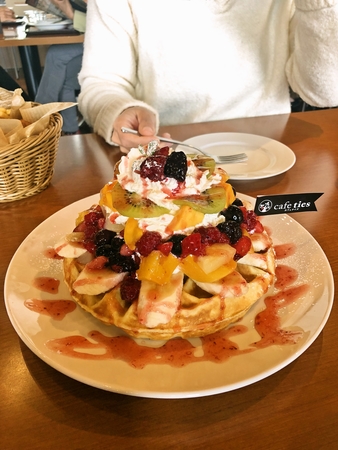 フルーツワッフル