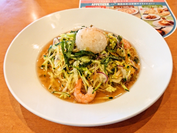 COCO'Sの梅おろしのサラダ冷やし麺♪