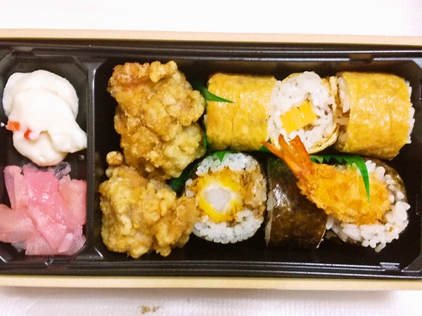 いなり＆海老巻き弁当