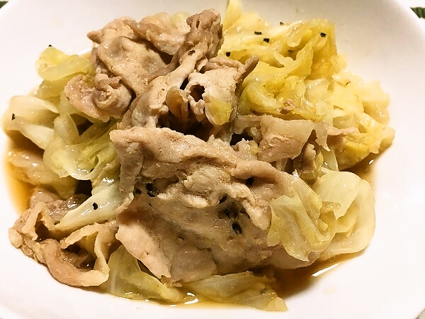キャベツと豚肉のレンジ蒸し