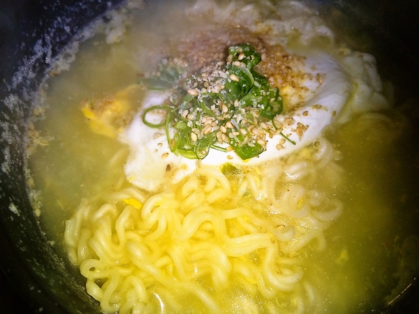 サッポロ一番塩ラーメン♪
