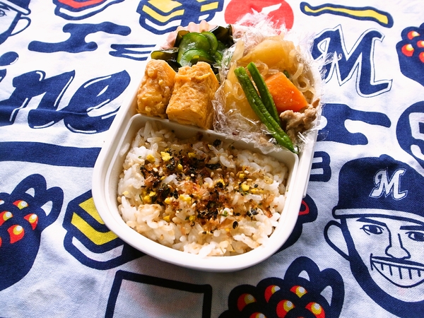 肉じゃが弁当
