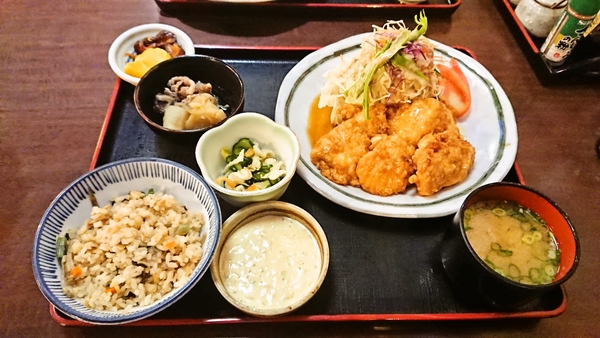 つる吉＠京都・綾部の「チキン南蛮定食」