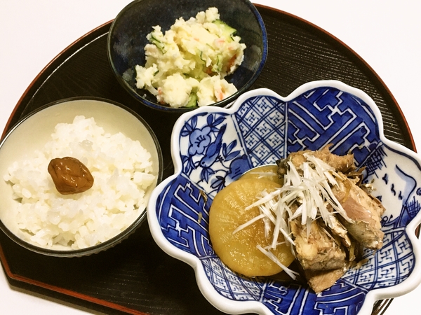 【昼ごはん】サバ缶大根