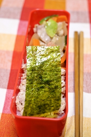 海苔弁当