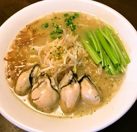 かきラーメン　（町田鶴川駅　海南鶏飯（ハイナンジーファン）