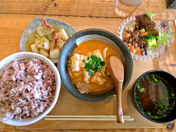 一汁三菜ランチ＠東京