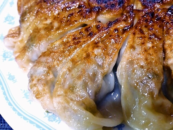 手作り餃子で～～～す♪