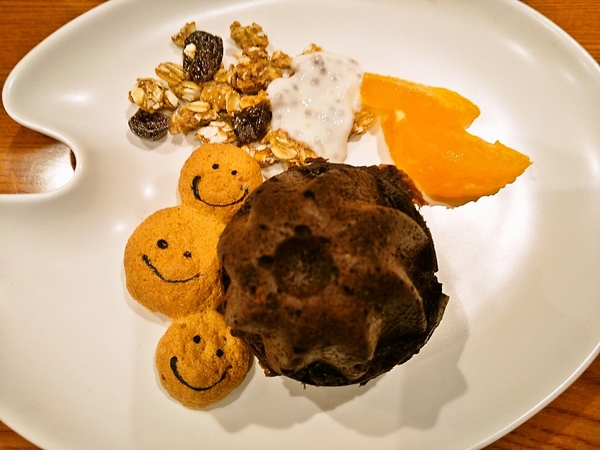 チョコケーキ