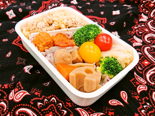 今日の愛妻弁当♪200306