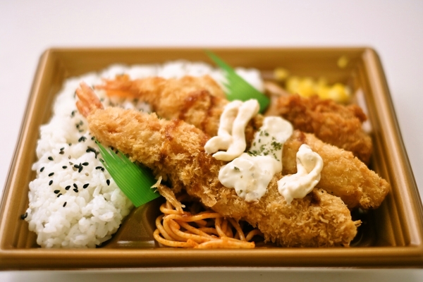 コンビニ弁当