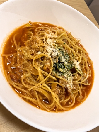 コク旨ガーリックトマトパスタ