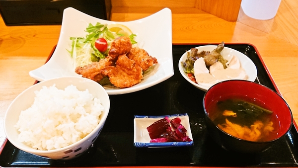 美酒菜館くらん＠京都・福知山の唐揚げ定食