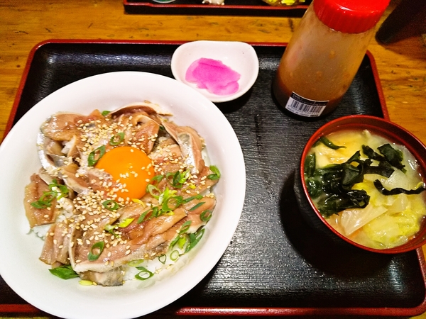 鯵ユッケ丼