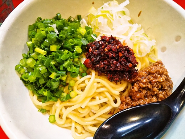 汁なしカレー担々麵