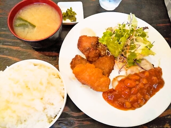 Aランチ魚＋Bランチ肉＝Cランチ