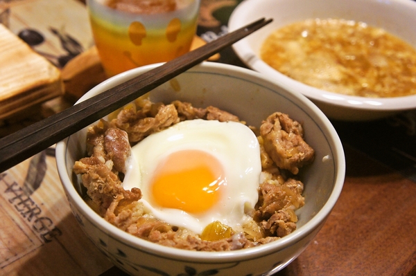 豚丼でお夕飯