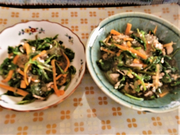 料理も自粛中