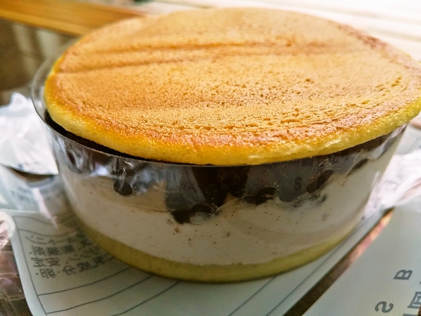 極厚生クリームどら焼き