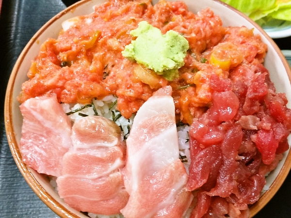 二色丼？