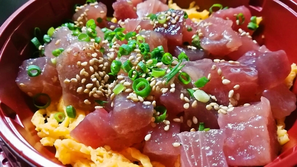 鉄火丼