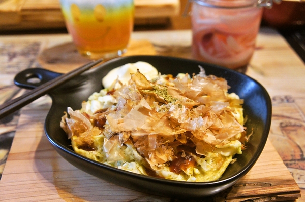 海外で口コミの98%が5つ星評価のコスメに注文殺到！と昼食