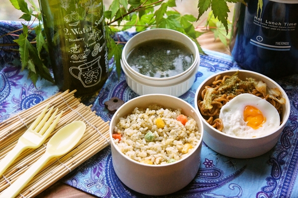 「どっちがメイン？な中華弁当」deゆーたんのランチ